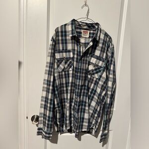 Levi’s Men Casual Button Down Shirt
